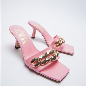 Zara High heeled sandal with chain